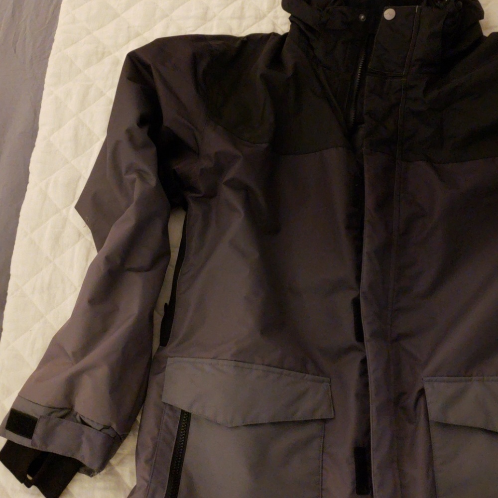 Men's Snowboard Jacket - Picture 2 of 4